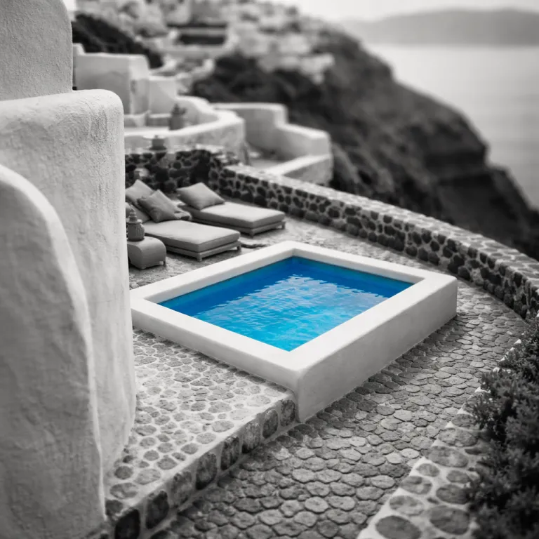 Honeymoon villas in Imerovigli Santorini for an unforgettable Greek escape